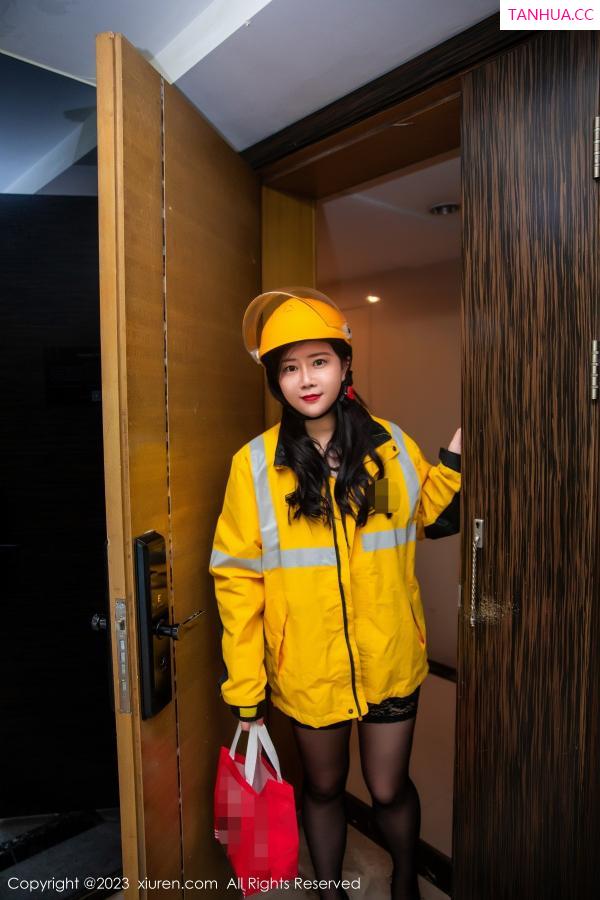 王格 王婉悠 [XiuRen]高清写真图 2023.07.18 No.7093 王婉悠Queen 情趣黑丝第18张图片